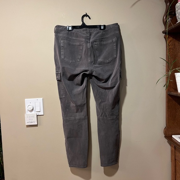 Silver Jeans Skinny Cargo Grey Jeans - Picture 6 of 9